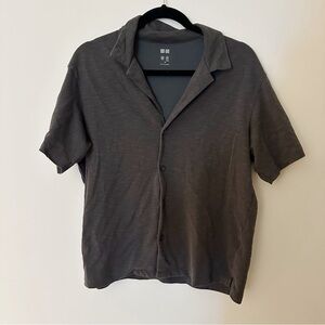 Uniqlo Men’s Shirt Medium